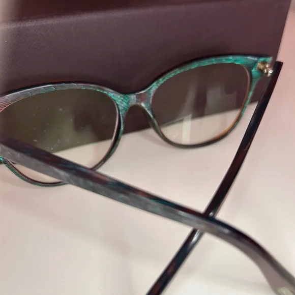 Tom Ford Women's Dark Havana Iridescent Glasses - Picture 7 of 15